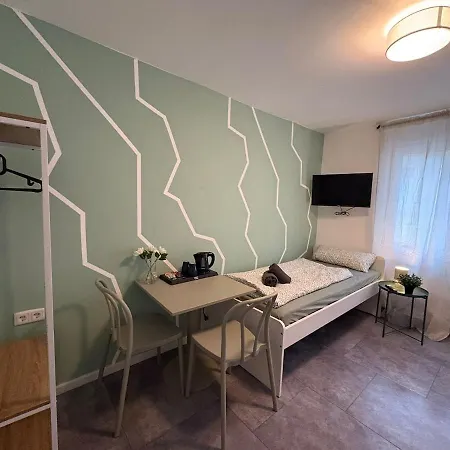 Modernes 1 Zimmerapartment 6 Fuer Handwerker&monteure Mit Wlan Διαμέρισμα