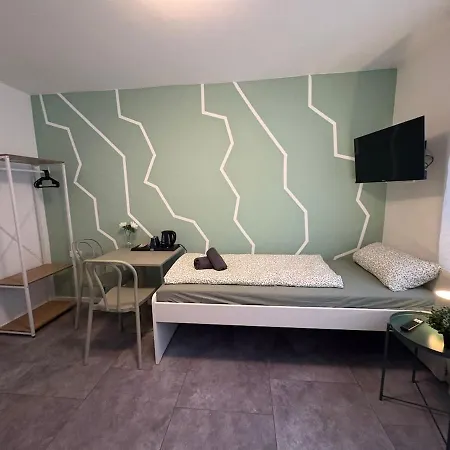 Modernes 1 Zimmerapartment 6 Fuer Handwerker&monteure Mit Wlan Διαμέρισμα *