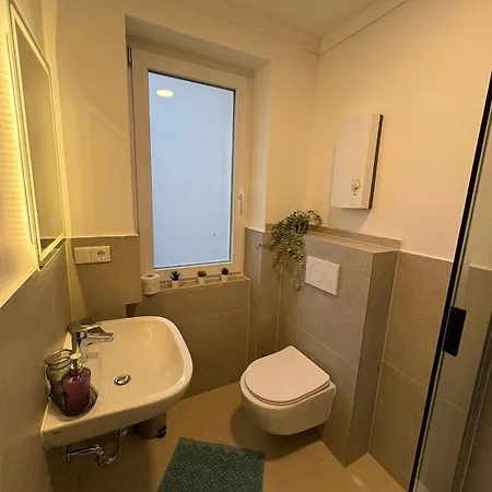 Modernes 1 Zimmerapartment 6 Fuer Handwerker&monteure Mit Wlan Διαμέρισμα